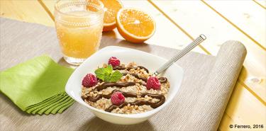 OATS WITH NUTELLA<sup>®</sup> AND FRUIT