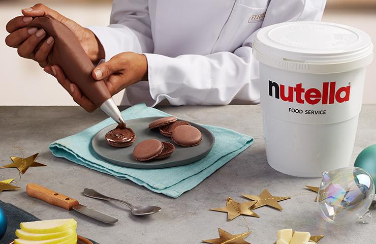 step-2_christmasmacaron_2x