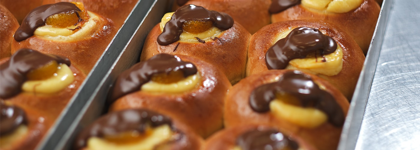 Buchteln gefüllt mit nutella® 