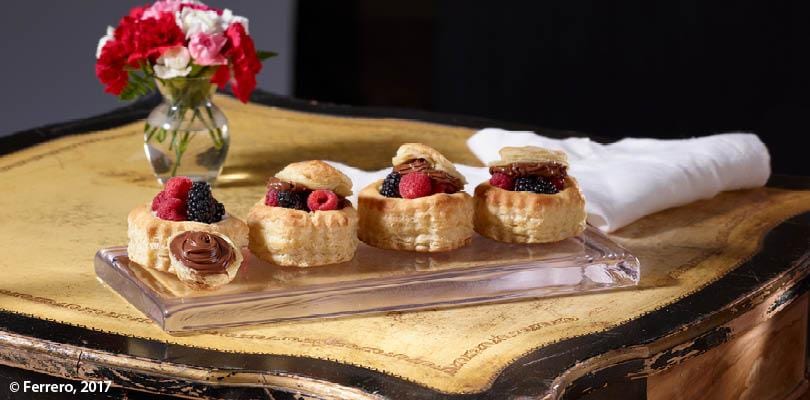VOL-AU-VENT DE FRUTOS ROJOS CON NUTELLA®