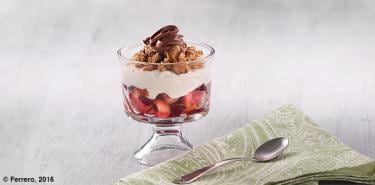PARFAIT DE CEREALES Y FRUTAS FRESCAS CON NUTELLA®