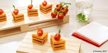 SÁNDWICHES DE CORTE TRAMEZZINO CON TOMATE Y NUTELLA®