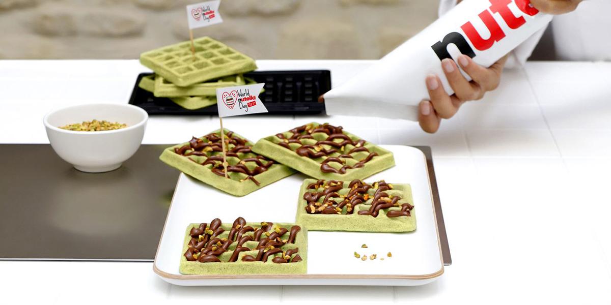 Gaufre à la pistache et au Nutella® | FerreroFoodService France Gaufre à la pistache et au Nutella® | FerreroFoodService France