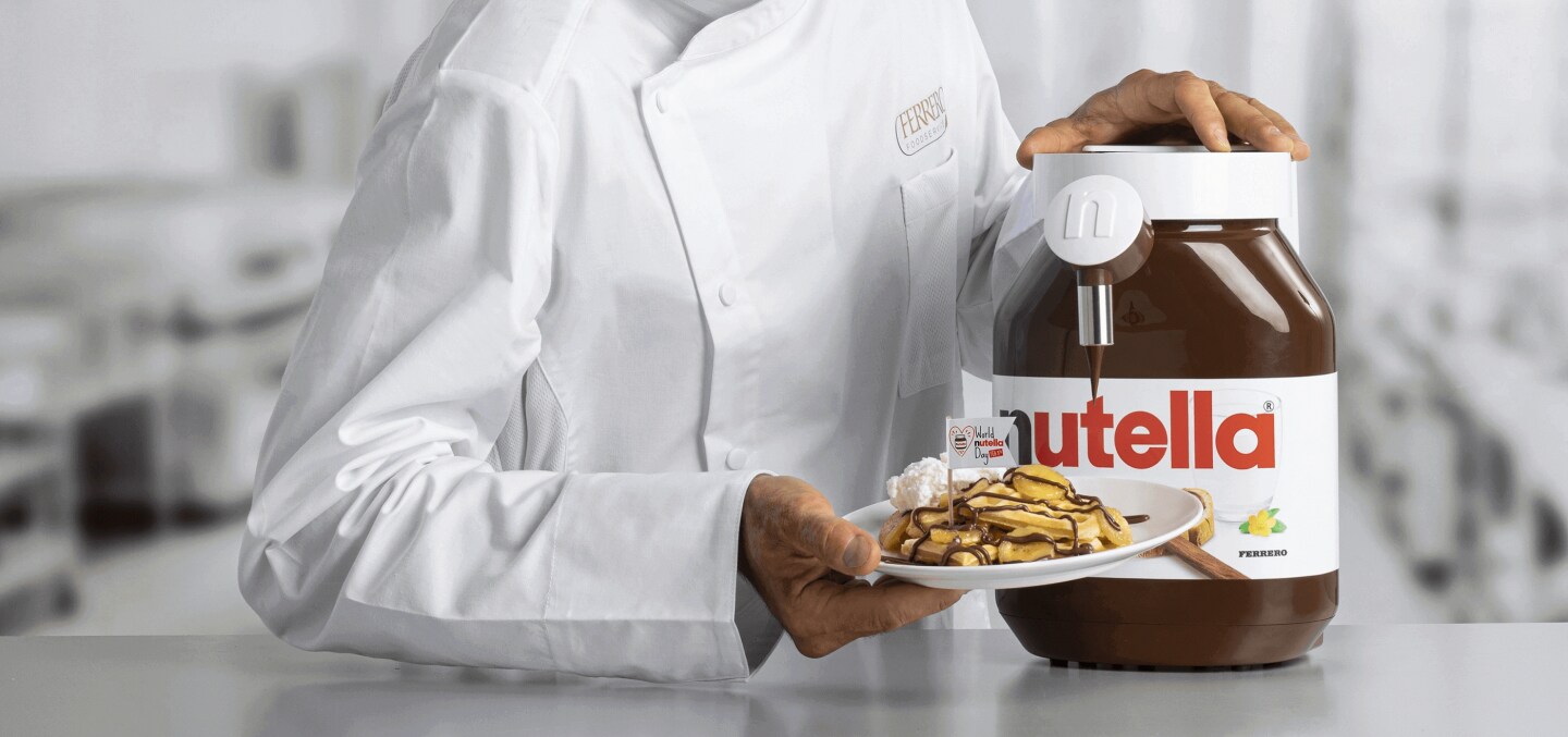 Electronic top food dispenser