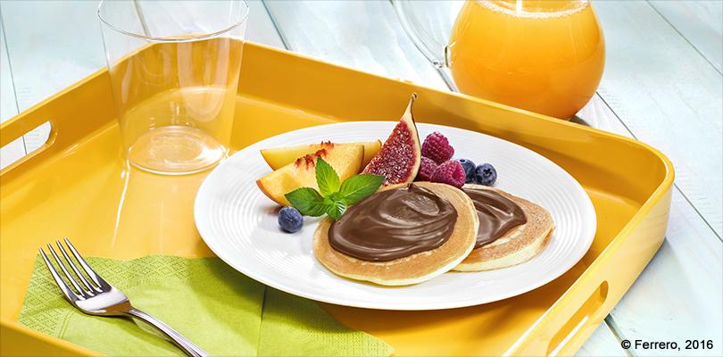 MINI-PANCAKE CON NUTELLA<sup>®</sup> E FRUTTA