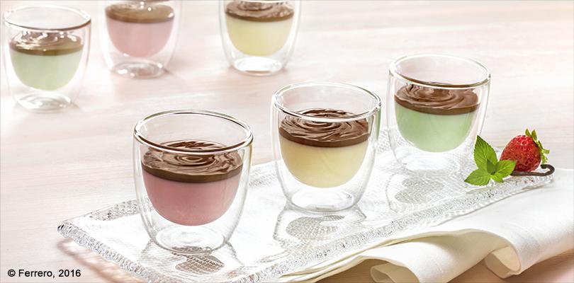 MINI PANNA-COTTA TRICOLORE CON NUTELLA<sup>®</sup>
