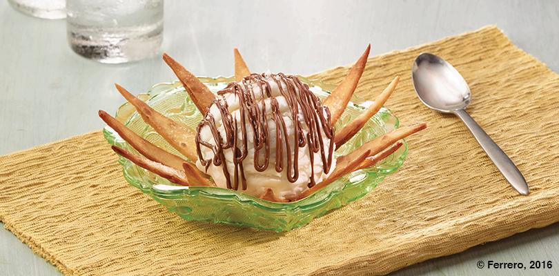 TAGLIATELLE DI CRÊPE FRITTE CON NUTELLA<sup>®</sup>