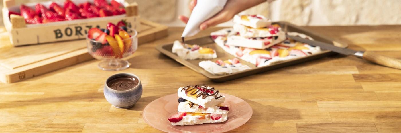 Frozen yogurt bark with Nutella Frozen yogurt bark with Nutella