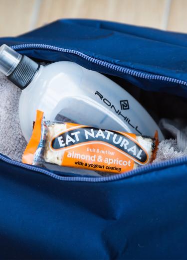 almond_and_apricot_bar_in_gym_bag_mobile