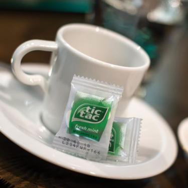 tic_tac_with_mug_1