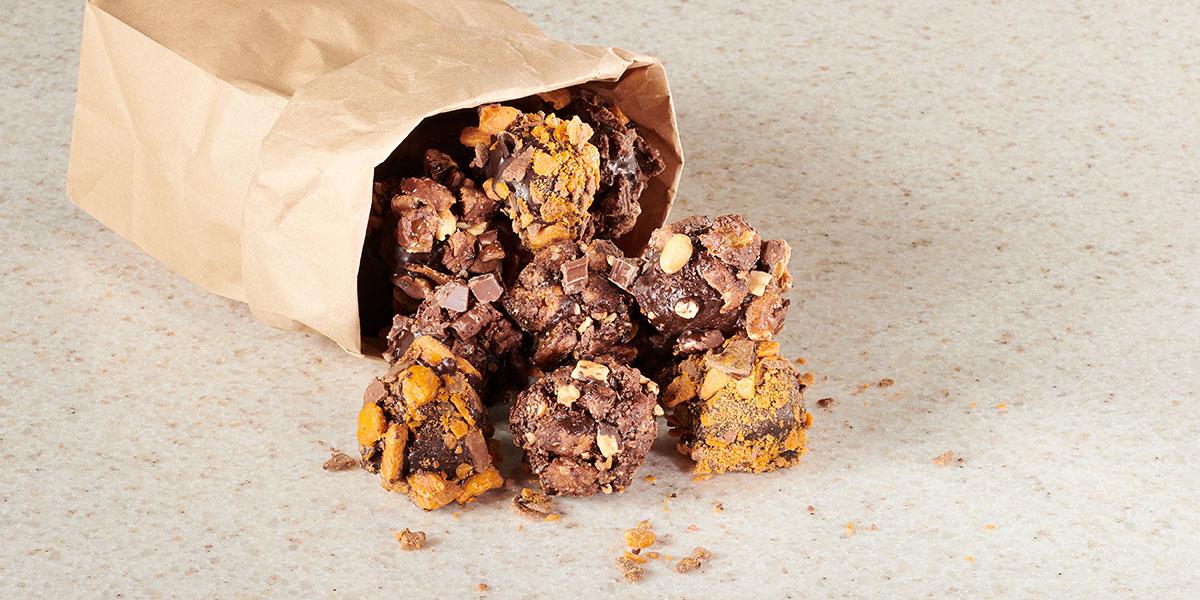 Bag of Donuts made with Butterfinger Baby Ruth Buncha Crunch Bag of Donuts made with Butterfinger Baby Ruth Buncha Crunch